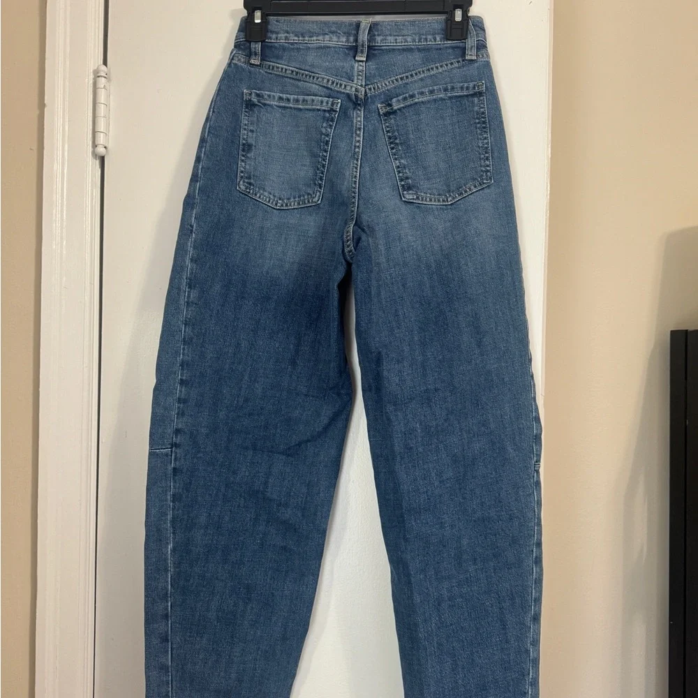Old Navy High Waisted Barrel Ankle Jeans